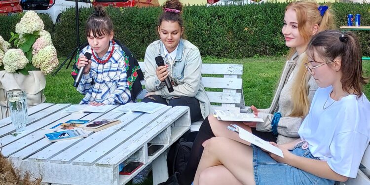 Sandomierz: Uczniowie „Rolnika” czytali dramat Zapolskiej.