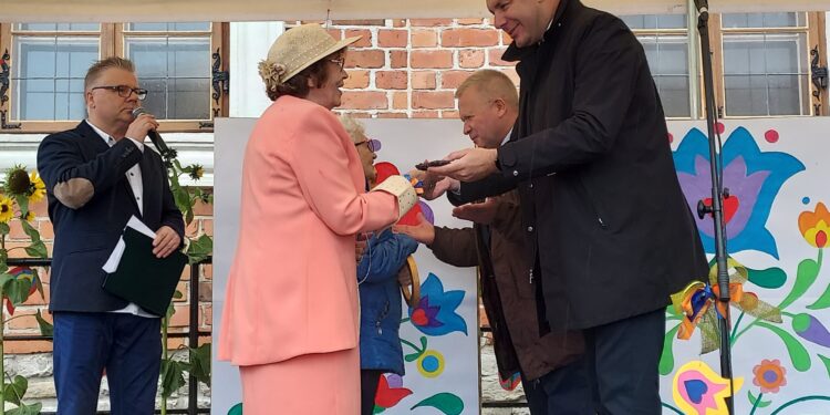 Sandomierz: „Senioralia” w ludowym klimacie.