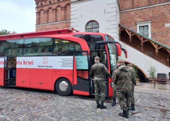 Sandomierz: Żołnierze WOT pomaganie mają we krwi.