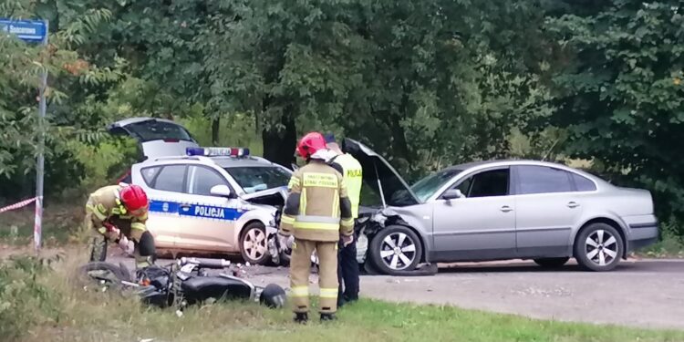 Stale: Zdarzenie z udziałem radiowozu.