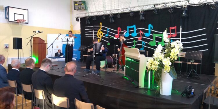 Radomyśl Wielki:  Po wielu staraniach mają swoją „muzyczną”.