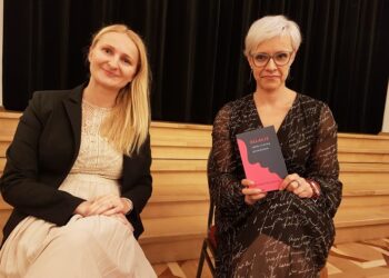 Tarnobrzeg. „Relacje jakby trochę prawdziwe”. Debiutancka książka Katarzyny Boyen.