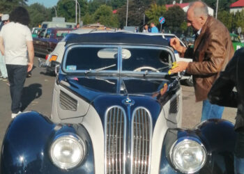 Stalowa Wola: Trwają Mistrzostwa Polski Pojazdów Zabytkowych