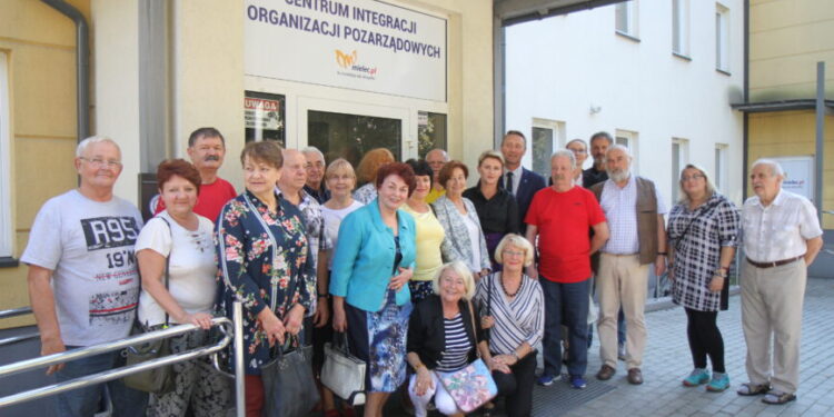 Mielec: Centrum Integracji Organizacji Pozarządowych.