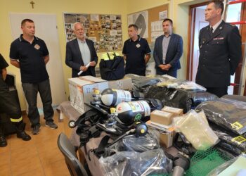 Tarnobrzeg. Wsparcie dla OSP.  Pokaźne zakupy.