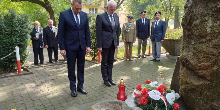 Tarnobrzeg. Rusza remont pomnika upamiętniającego obrońcę miasta.
