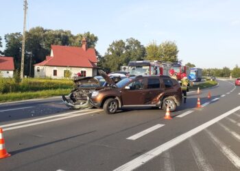 Siedleszczany. Zderzenie dwóch osobówek