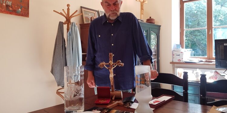 Tarnobrzeg. Pamiątki po cenionym kapłanie trafiły do muzeum.