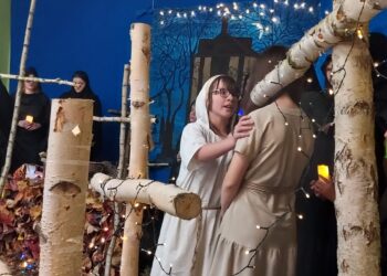 Góry Wysokie: Wielki teatr w małej szkole.