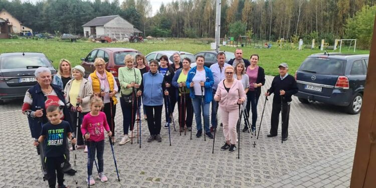 Maruszów, Opatów: Jak łączyć pokolenia?
