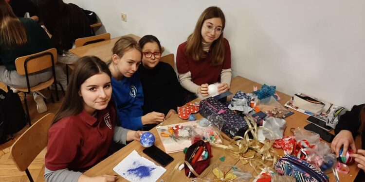 Sandomierz: Będzie mikołajkowy kiermasz dla Igi Kaczmarczyk z Opatowa.