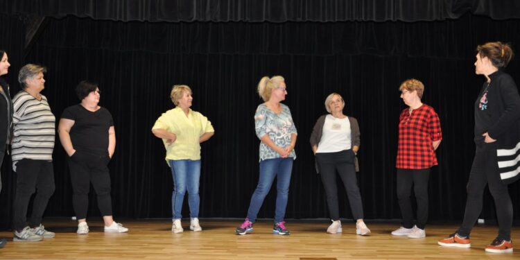 Zawichost: Reaktywowano Zawichojski Teatr Miejski.