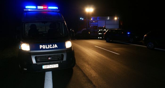 Mielec: Udaremniono nielegalne wyścigi aut.