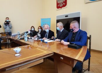 Tarnobrzeg. Nad Jeziorem Tarnobrzeskim wkrótce ruszy kolejna budowa.