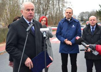 Dąbrówka: Modernizacja trzech dróg zakończona