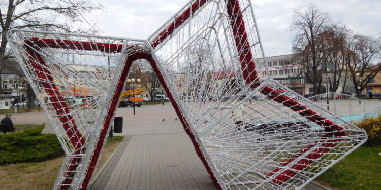 Dębica: Zapłacą mniej za dekoracje świąteczne.