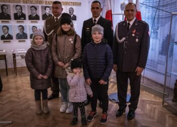 Sandomierz: Dzień szacunku dla munduru.