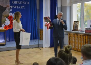 Mielec:  Święty patronem szkoły!
