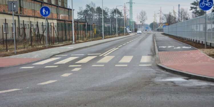 Stalowa Wola: Zasłużony dla miasta dyrektor HSW Zdzisław Malicki ma swoją ulicę