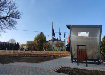 Gorzyce. Rower przy urzędzie zostawisz pod dachem