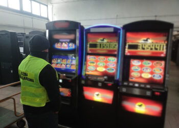 Tarnobrzeg: KAS na tropie nielegalnych automatów do gier
