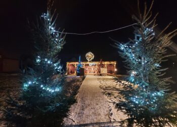Sandomierz: Żywa szopka na Trześniowskiej po raz czwarty.