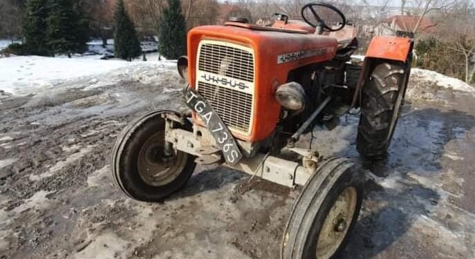 Klimontów, Sandomierz: Nowe życie traktora.