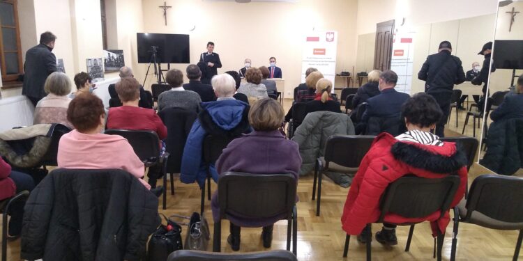 Mielec: Aktywni+  w  realizacji  OSP Mielec.