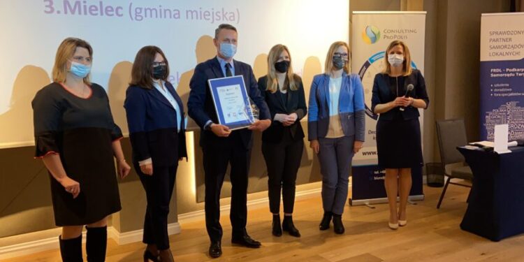 Mielec: Mielec na trzecim miejscu.