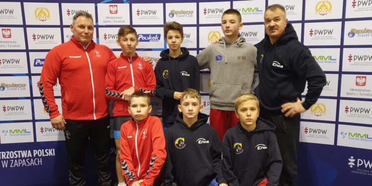 Połaniec. Zapaśnicy na Mistrzostwach Polski Młodzików