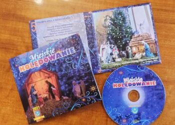 Tarnobrzeg. Płyta – cegiełka na rzecz budowy hospicjum.