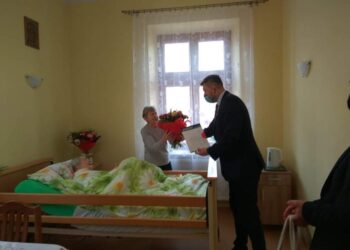 Sandomierz: Setne urodziny s. Czesławy Skury ze Zgromadzenia Sióstr Służek NMPN.