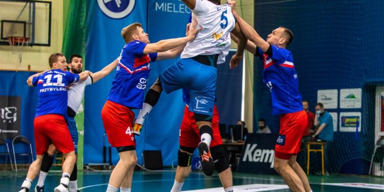 Mielec: Z nadzieją patrzymy na szanse zdobycia punktów.