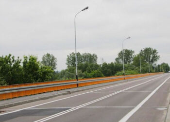 Stalowa Wola: Dwie firmy chętne na przyszłoroczny remont mostu na Sanie