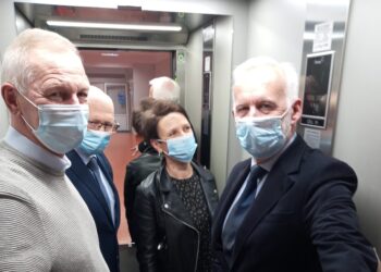 Tarnobrzeg. W przychodni rehabilitacyjnej jest nowa winda.