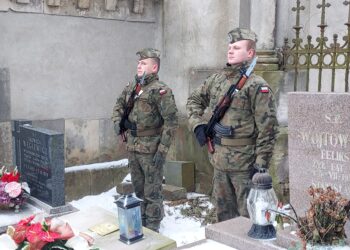 Zawichost: Ku pamięci bohaterów powstania styczniowego.