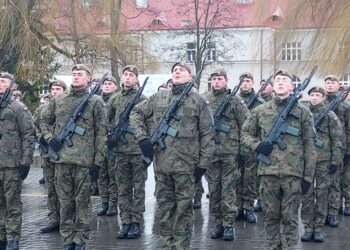 Sandomierz: Nowi żołnierze złożyli przysięgę.