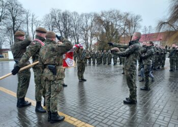 Sandomierz: Nowi żołnierze złożyli przysięgę.