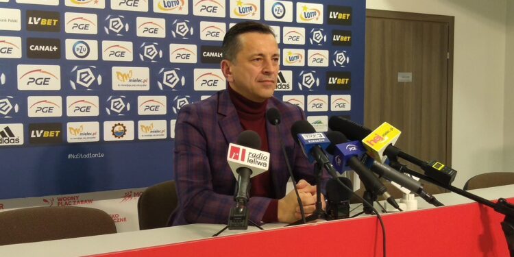 Mielec: Co dalej z Piaseckim ?