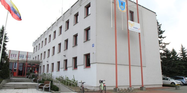 Mielec: Ograniczenia w obsłudze interesantów