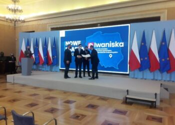 Iwaniska: Iwaniska odzyskały prawa miejskie.