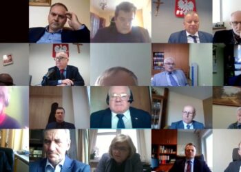 Mielec: Burzliwie i gorąco na sesji powiatowej