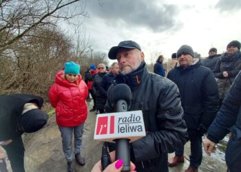 Sandomierz: Mieszkańcy ulicy Kruczej apelują do władz miasta o zmianę trasy planowanych dróg.
