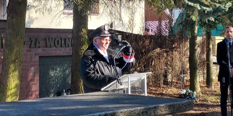 Sandomierz: 80 rocznica przekształcenia ZWZ w AK. (FOTOGALERIA)