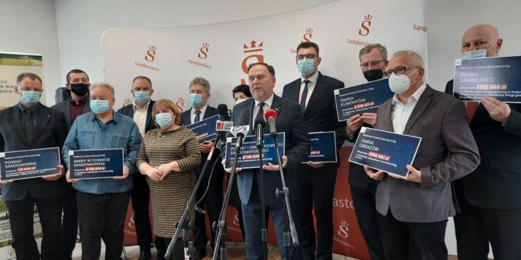 Sandomierz, Koprzywnica, Obrazów, Klimontów, Samborzec, Dwikozy: Prawie 10 milionów złotych z RFRD