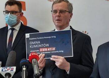 Klimontów: Kolejne drogi dzięki środkom rządowym.