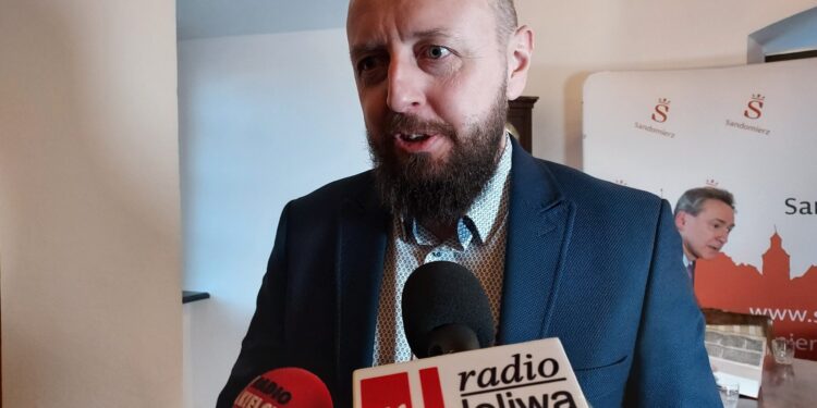 Sandomierz: Sandomierscy pisarze o języku i nie tylko.