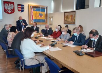 Sandomierz: Powiat podejmuje kolejne kroki pomocy dla uchodźców wojennych.