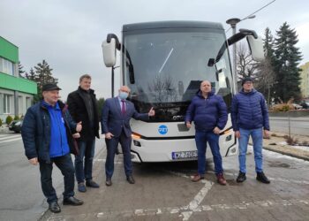 Opatów: Nowy autobus w PZT.