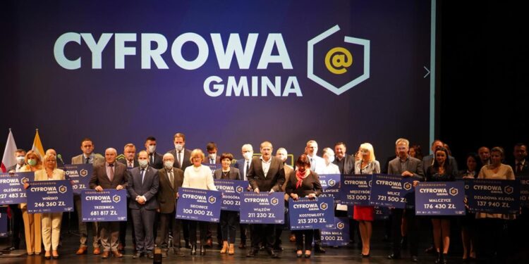 Sandomierz, Staszów, Opatów: „Cyfrowa gmina”